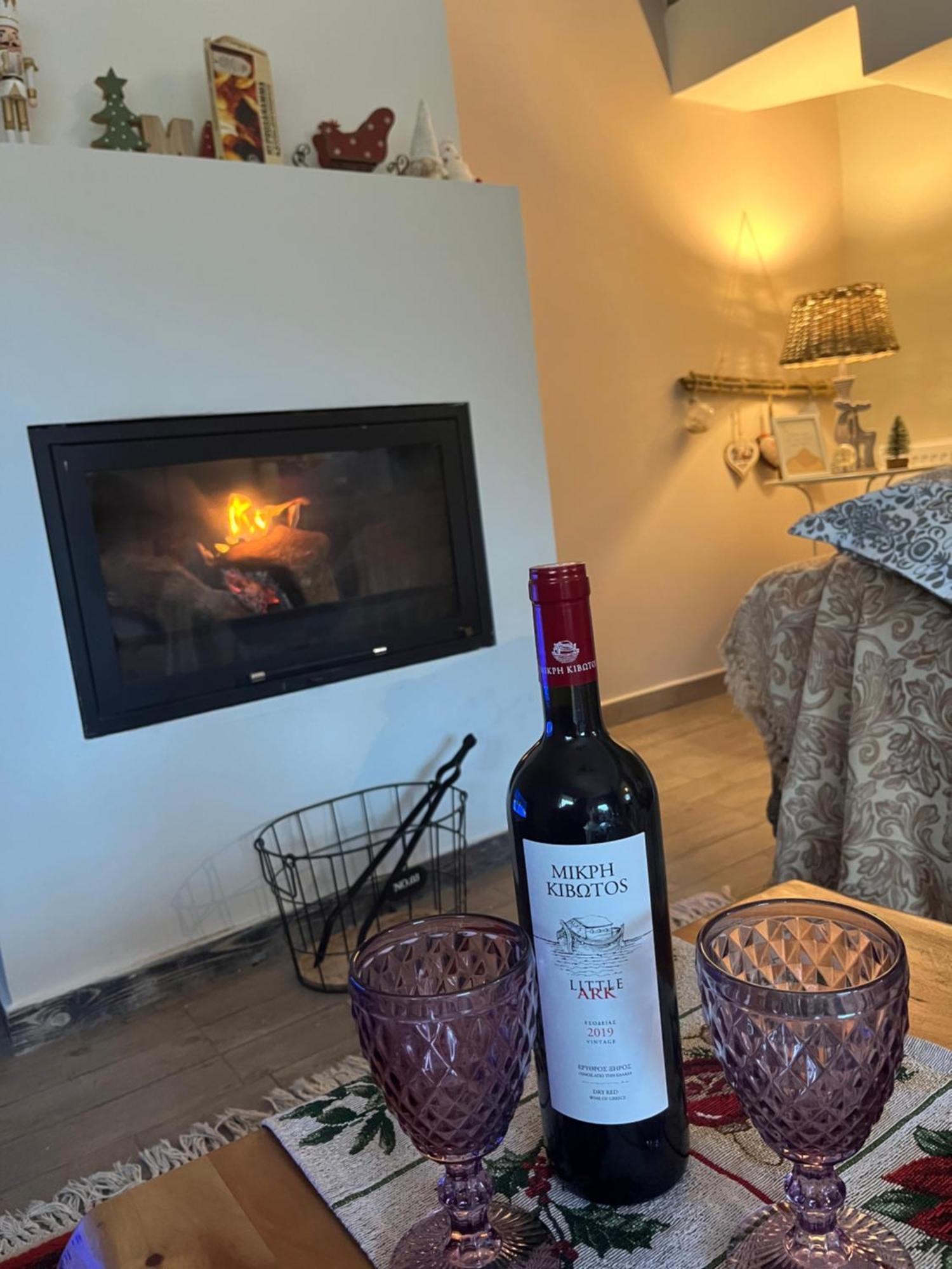 Stellas Guesthouse Near Arachova Stírion エクステリア 写真